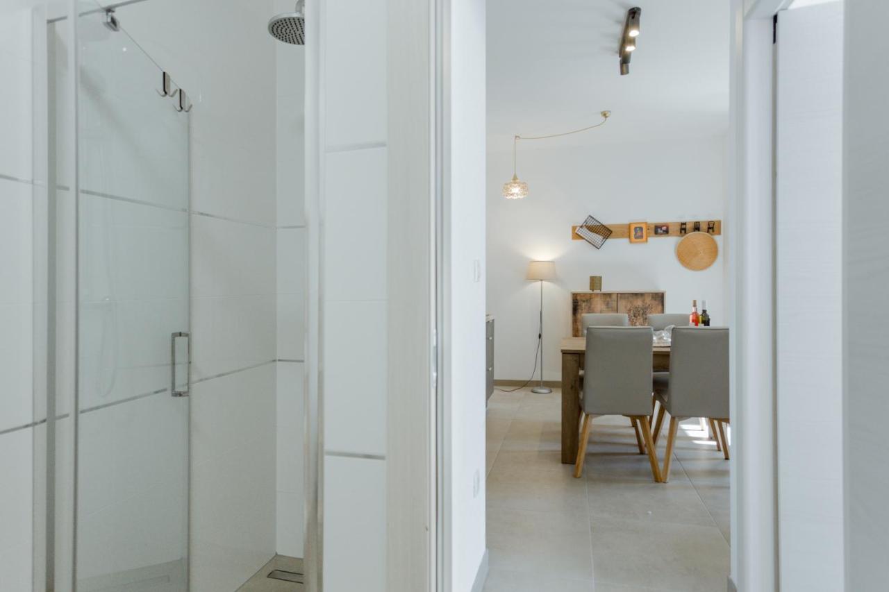 Ivino Apartment