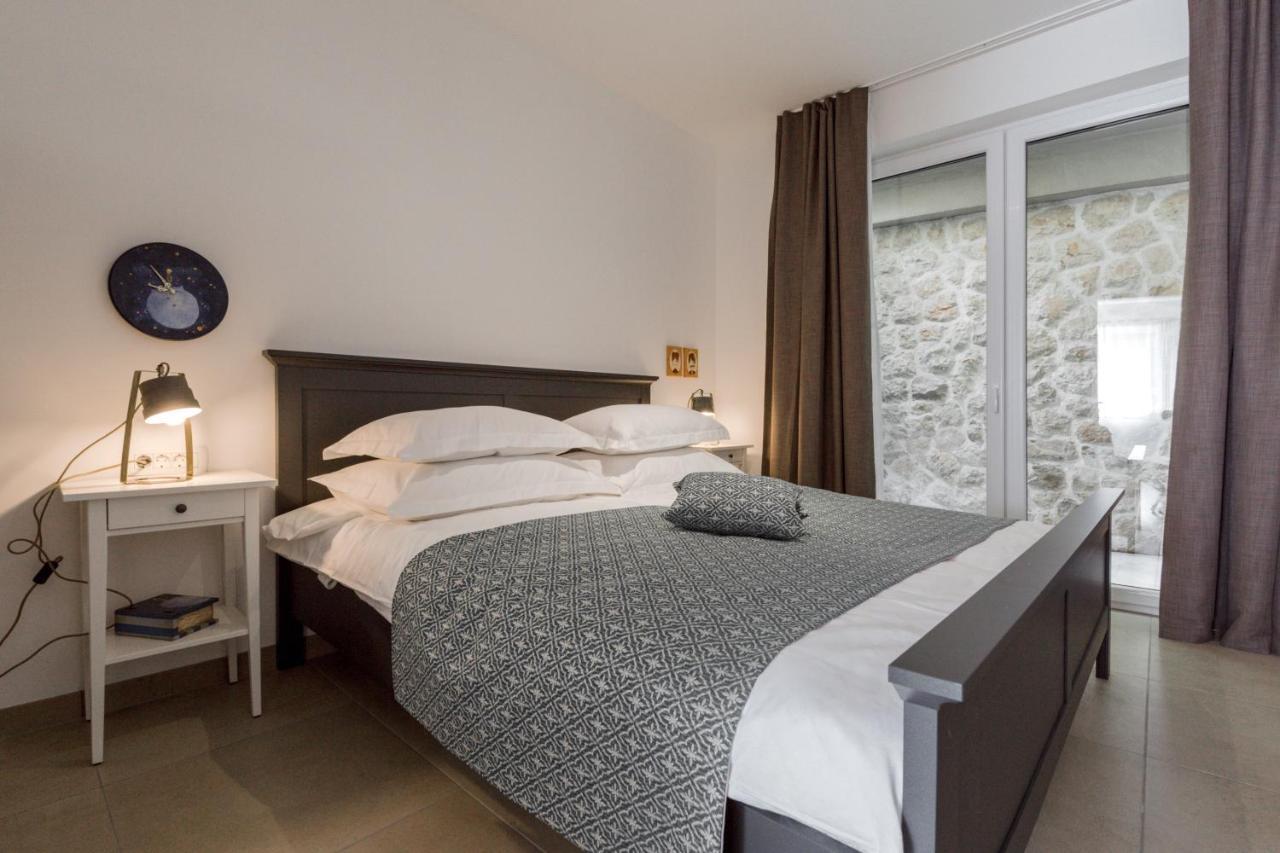 Ivino Apartment *